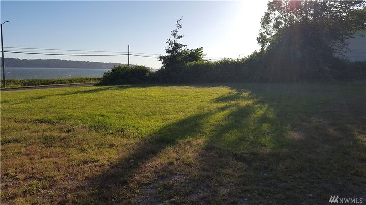 Property Photo:  1590 Peace Portal Dr  WA 98230 