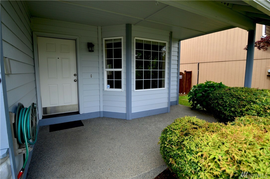 Property Photo:  14108 80th Av Ct E  WA 98373 