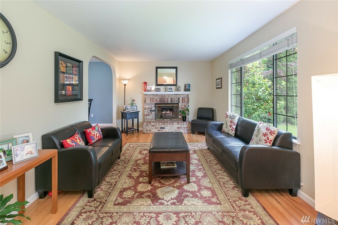 Property Photo: 2019 237th St SE WA 98021