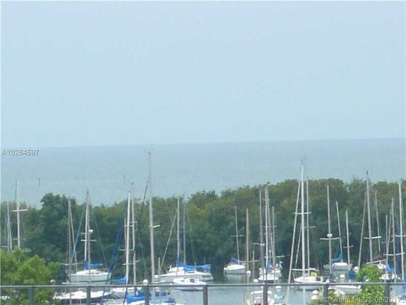 Property Photo: 3400 SW 27th Av 402 FL 33133