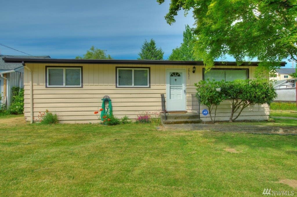 Property Photo:  29621 18th Ave S  WA 98003 