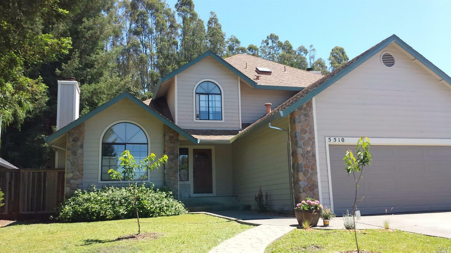 Property Photo:  5510 Carriage Lane  CA 95403 