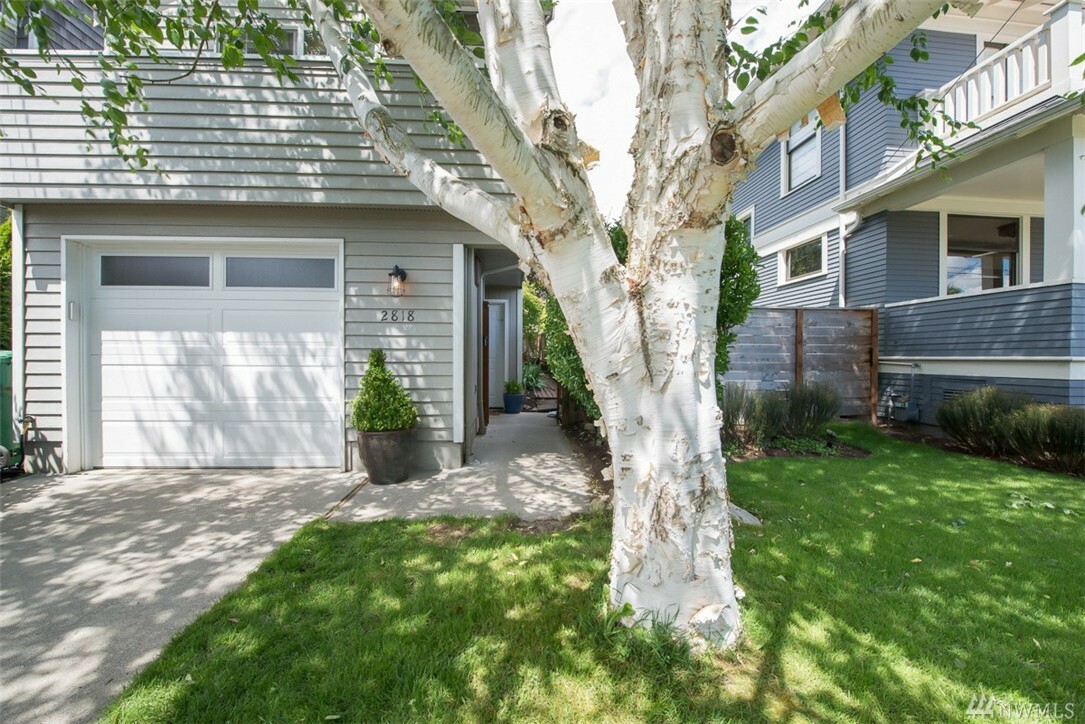 Property Photo:  2818 NW 68th St  WA 98117 