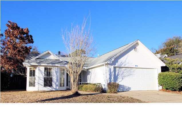 Property Photo:  166 Meadowbrook Court  FL 32578 