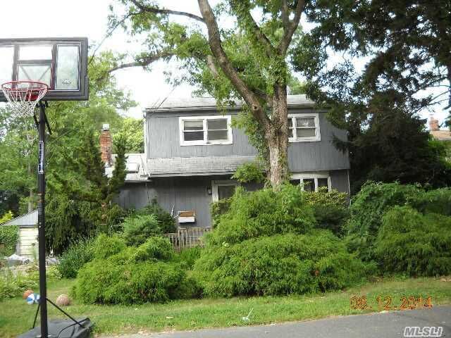 Property Photo:  1326 Boston Avenue  NY 11706 