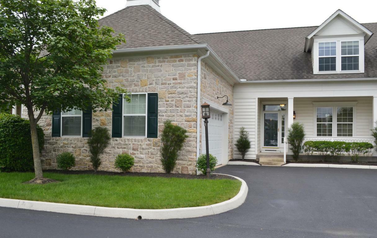Property Photo: 5592 Queens Park Drive OH 43016