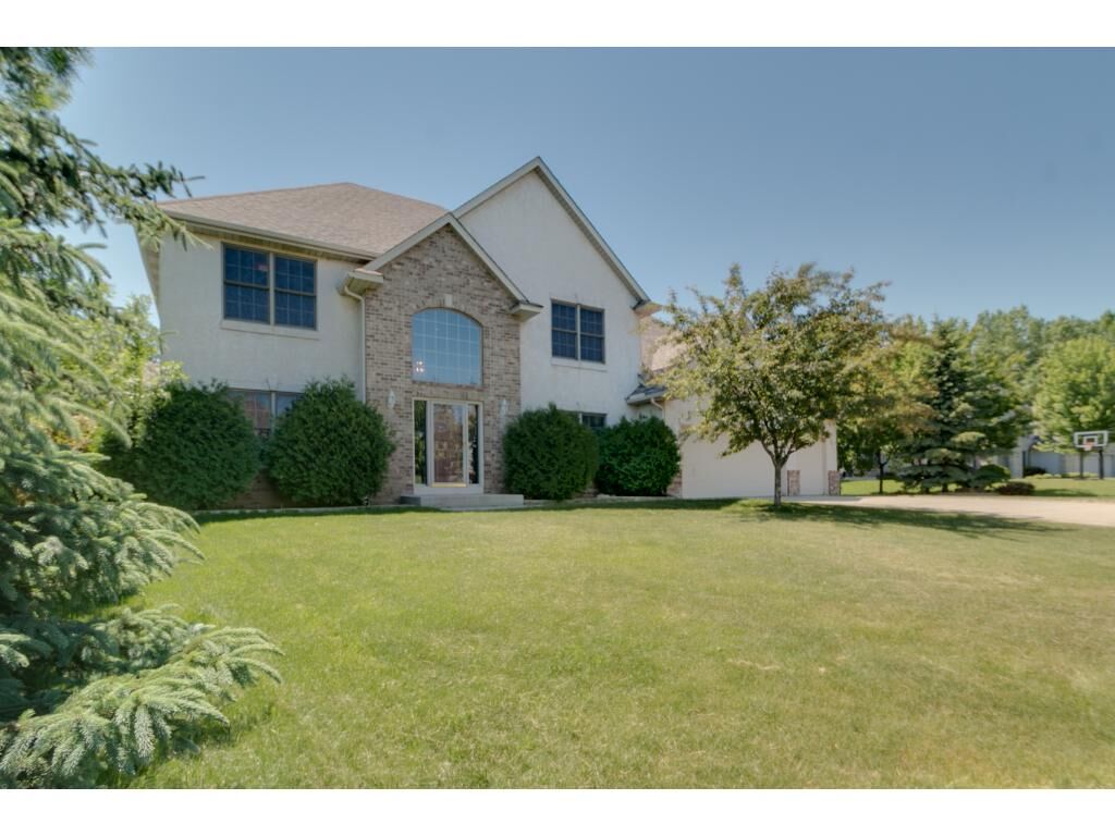 Property Photo: 16173 Hawthorn Path MN 55044