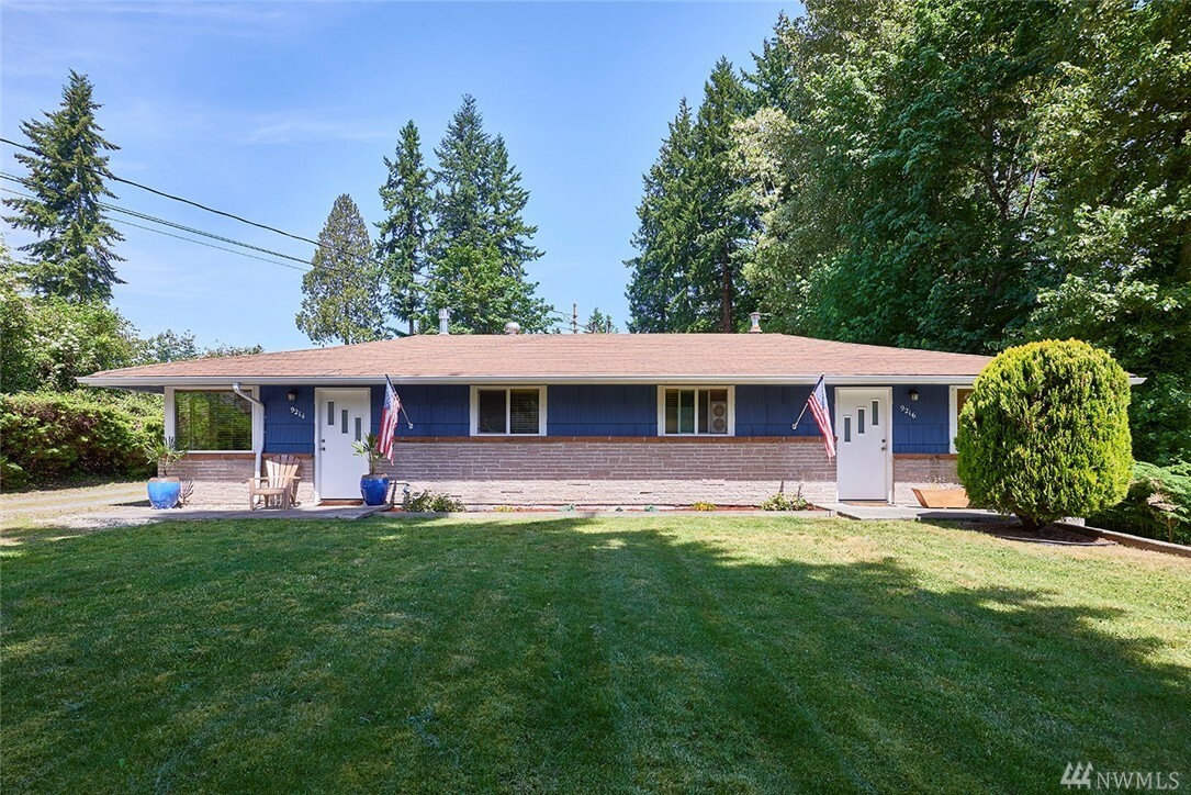 Property Photo:  9214 NE 180th St.  WA 98011 