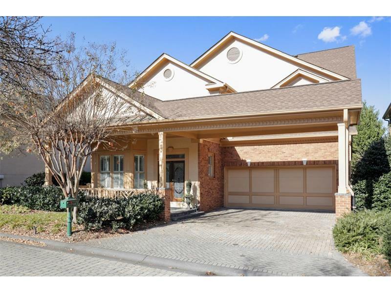 Property Photo: 1070 Arbor Trace 30319