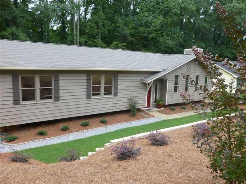 Property Photo: 1632 Sonya Drive 1632 30066