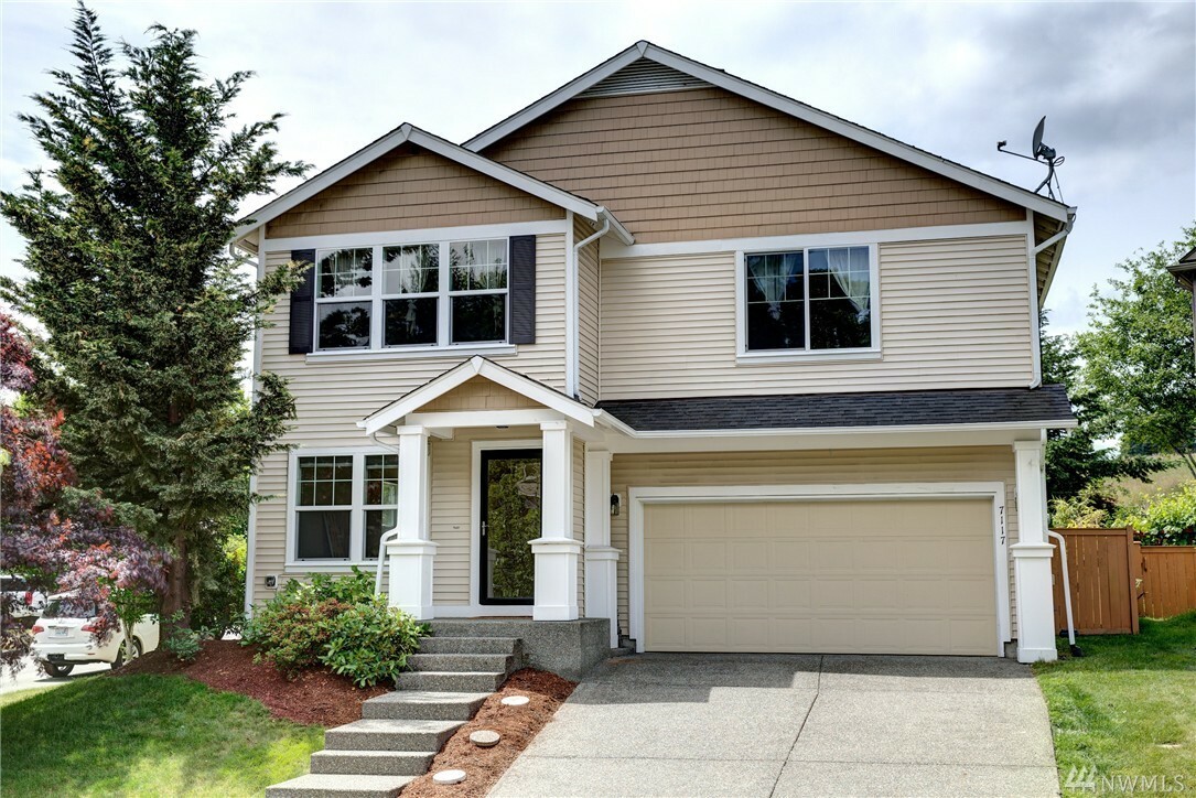 Property Photo:  7117 Allman Ave SE  WA 98065 