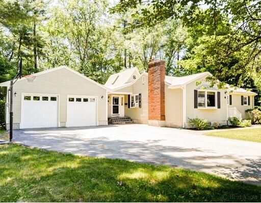 Property Photo:  5 Reed Lane  MA 01730 