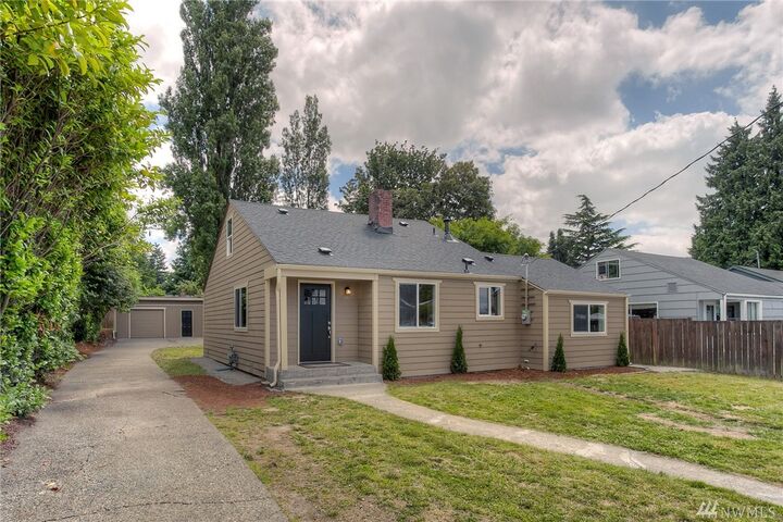 17040 35th Ave S  Seatac WA 98188 photo