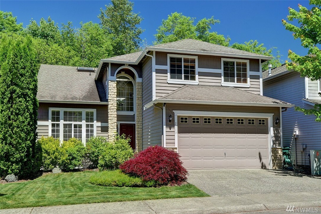 Property Photo:  2113 145th St SW  WA 98087 