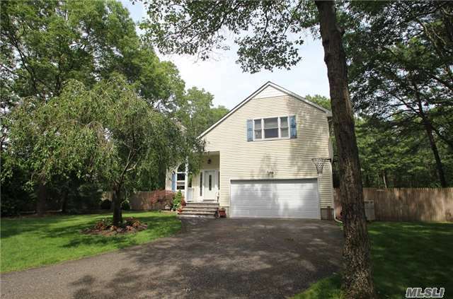 Property Photo:  16 Jerusalem Hollow Road  NY 11949 