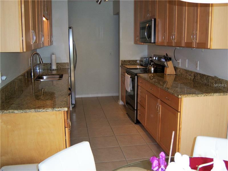 Property Photo: 220 S Lincoln Avenue FL 33609