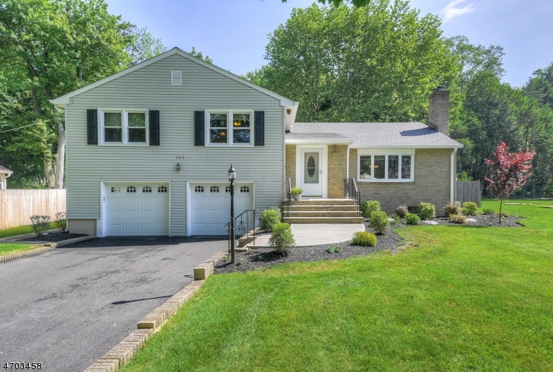 Property Photo:  365 Acacia Rd  NJ 07076 