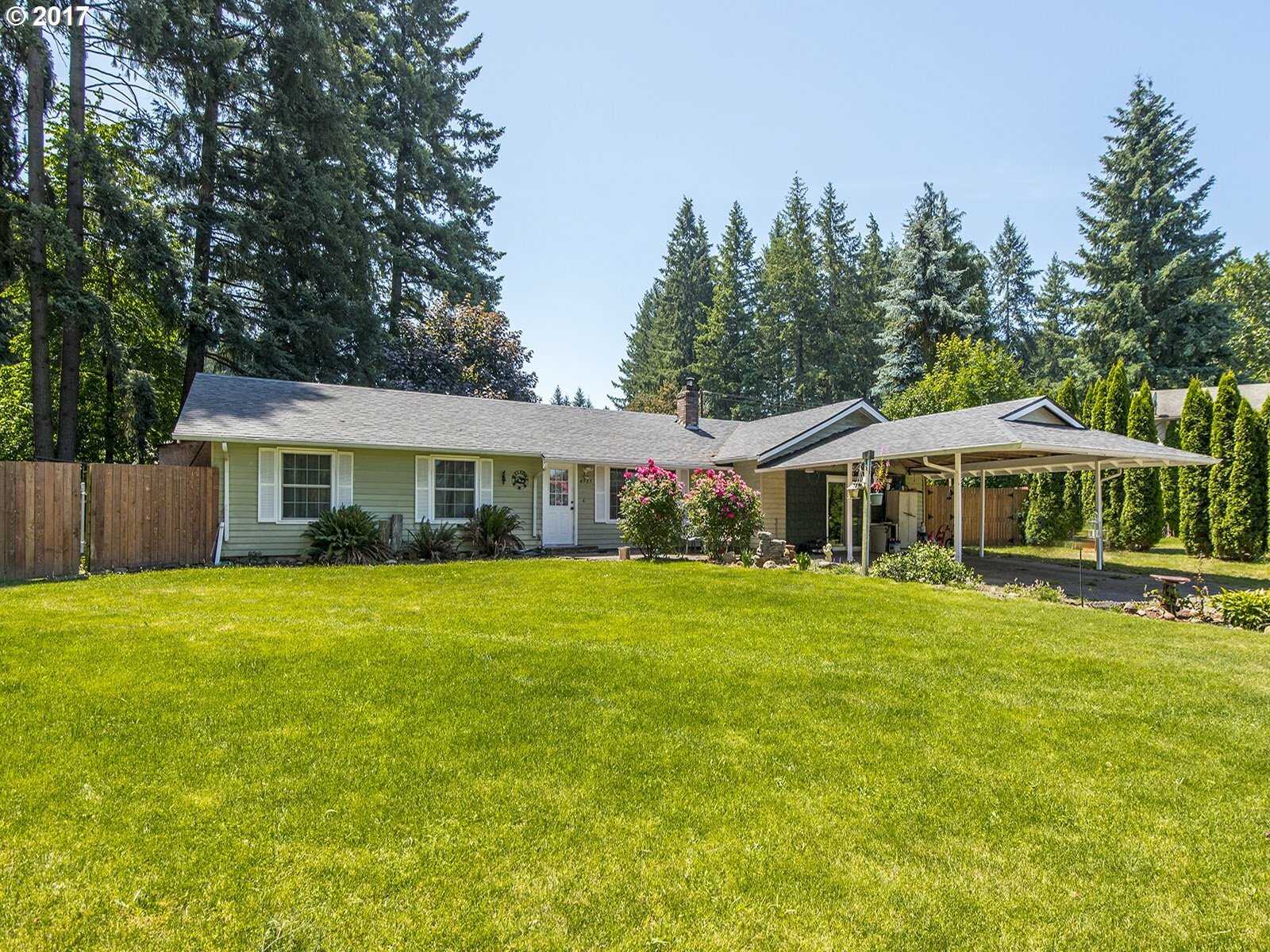 Property Photo:  4905 NE 142nd Ave  WA 98682 