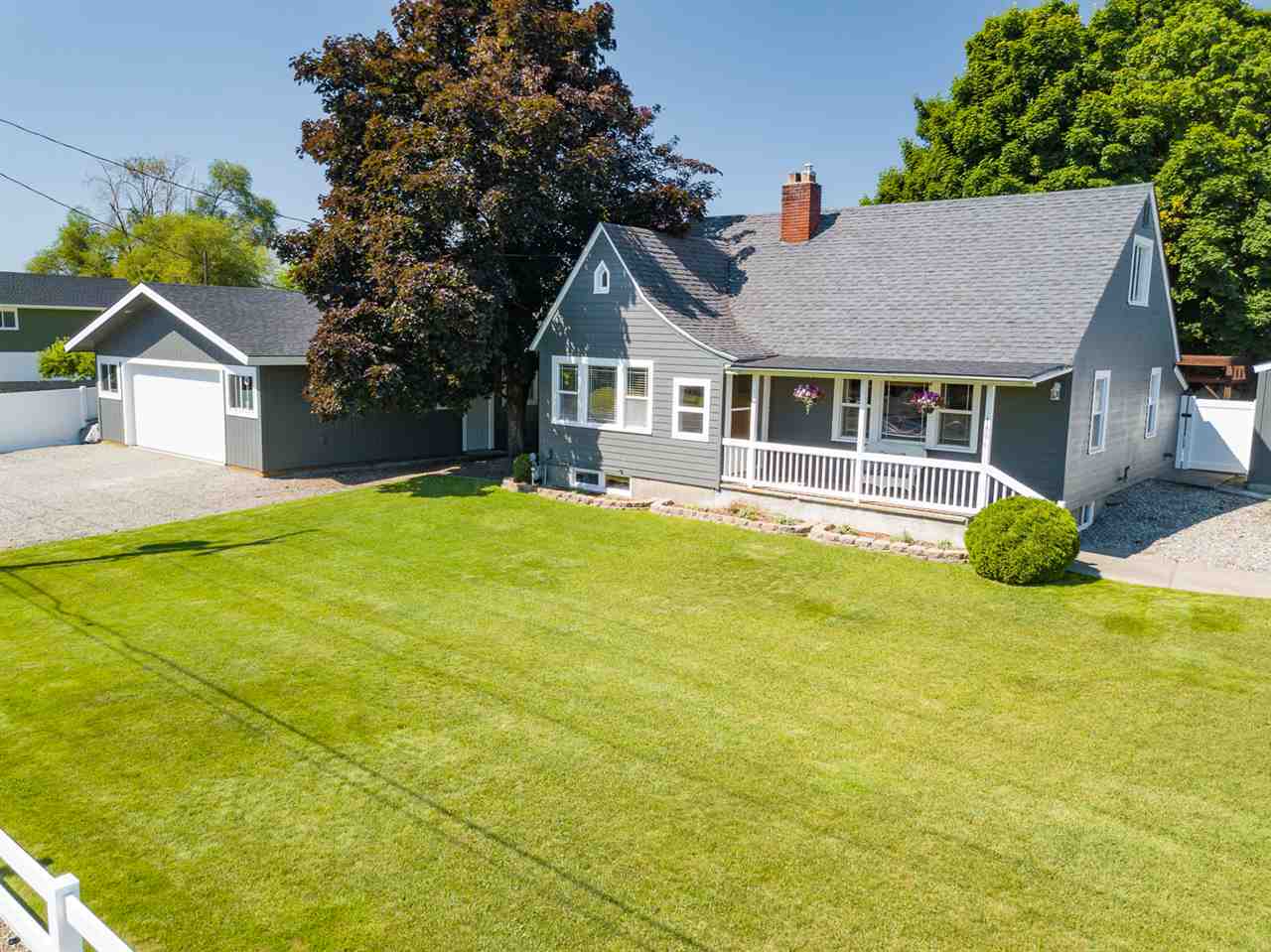 Property Photo: 1806 S Adams Rd WA 99037