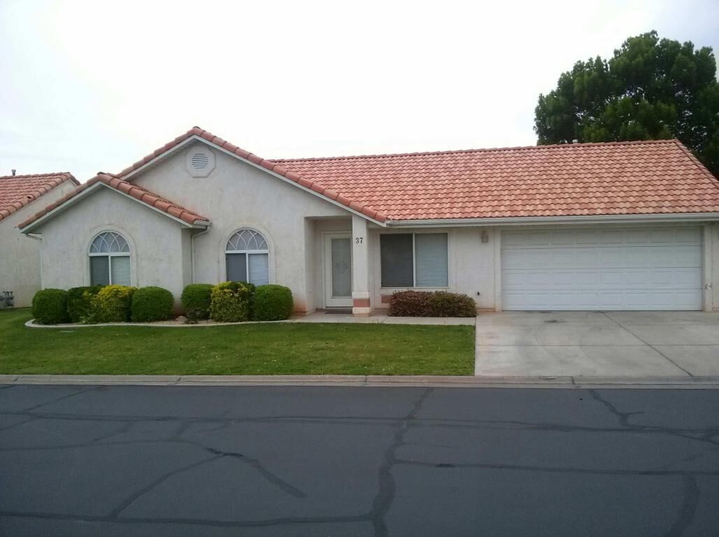Property Photo:  646 N 2450 E 37  UT 84790 