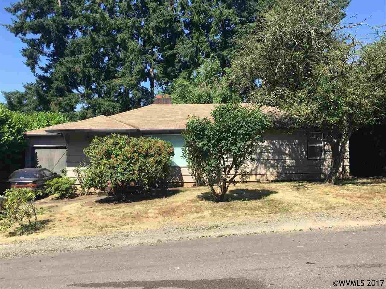 Property Photo: 3383 Willa Ln OR 97302