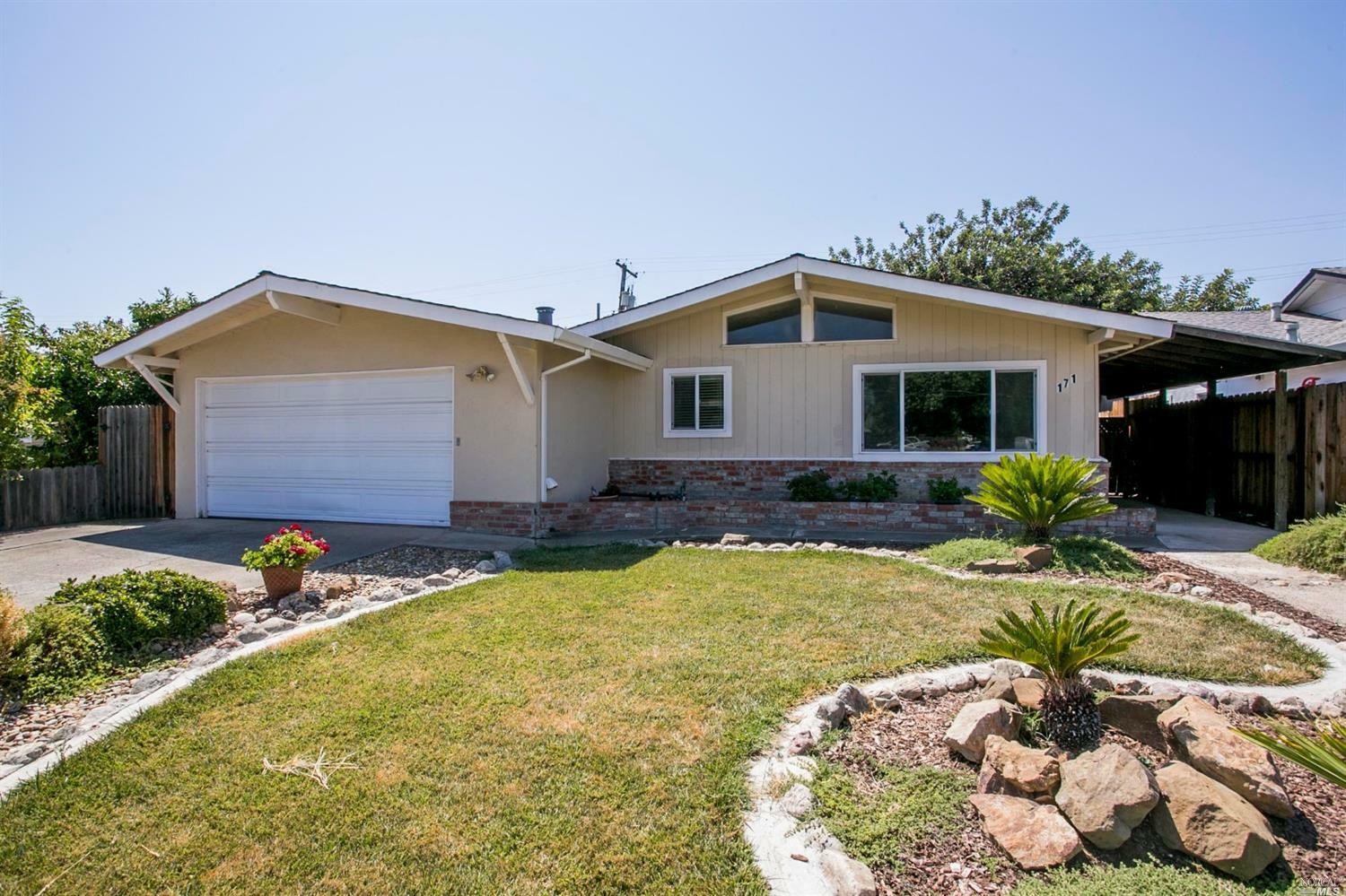 171 Deodara Street  Vacaville CA 95688 photo