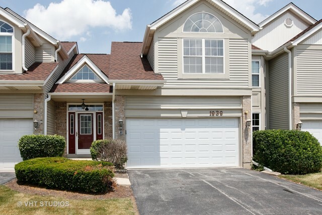 Property Photo: 1939 Tamahawk Lane IL 60564