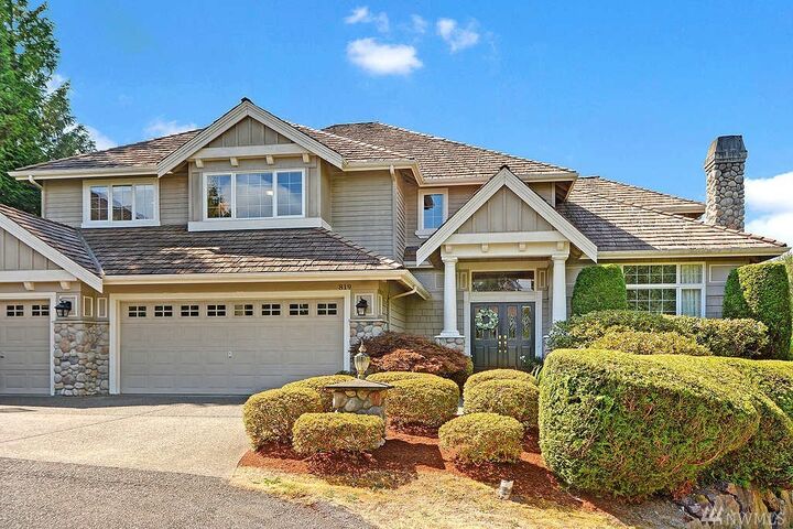819 198th Place SE  Sammamish WA 98075 photo