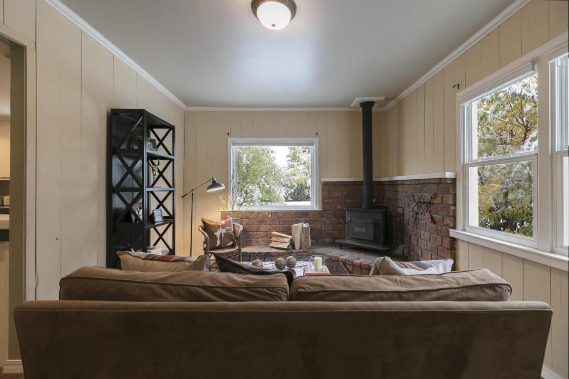 Property Photo:  315 E Carbonate St  ID 83333 