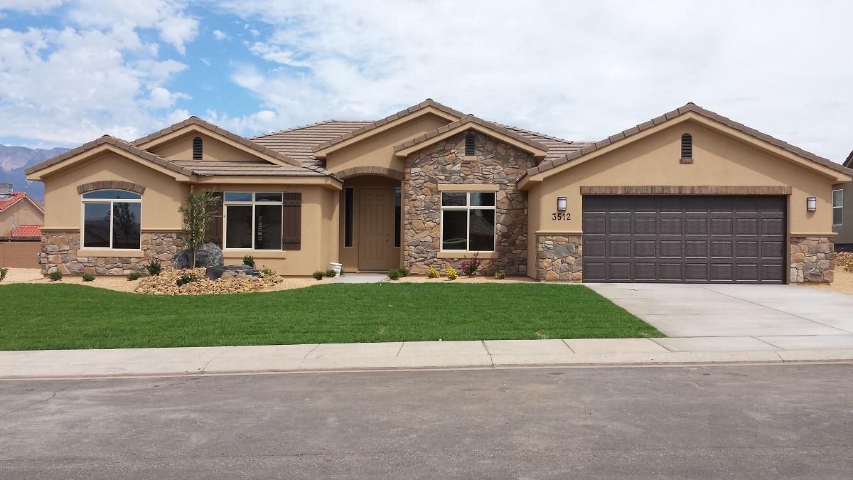 Property Photo: 3515 W 250 N UT 84737