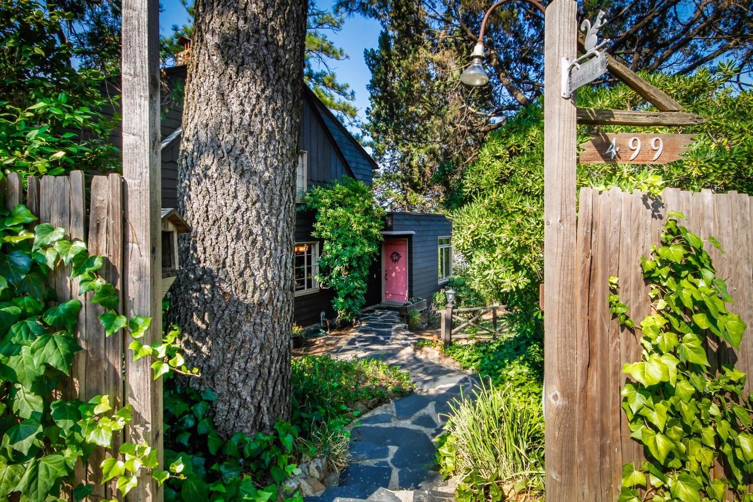 Property Photo:  499 Landis Circle  CA 95603 