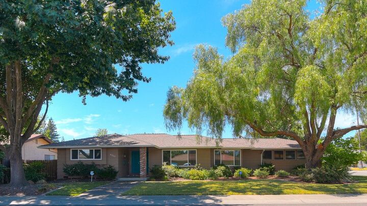 6760 Havenside Drive  Sacramento CA 95831 photo