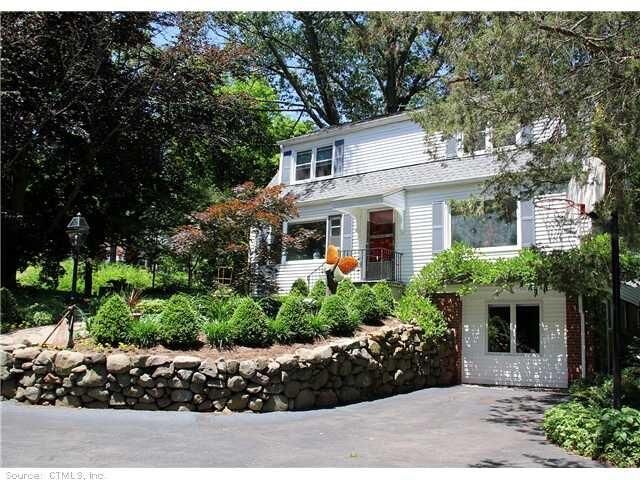 Property Photo:  16 Ridgewood Terrace  CT 06473