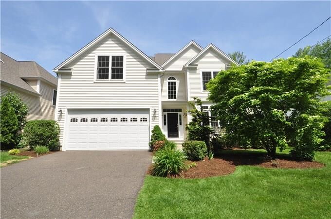 50 Rampart Road  Norwalk CT 06854 photo