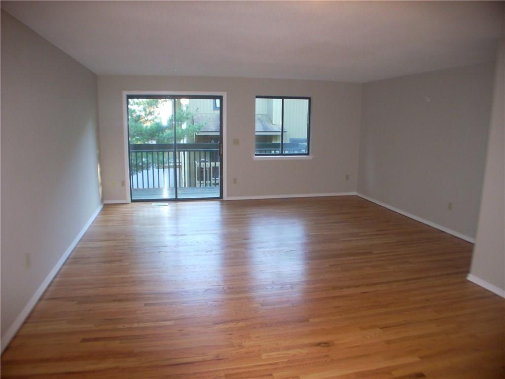 Property Photo:  170 Brittany Farms Road E  CT 06053 