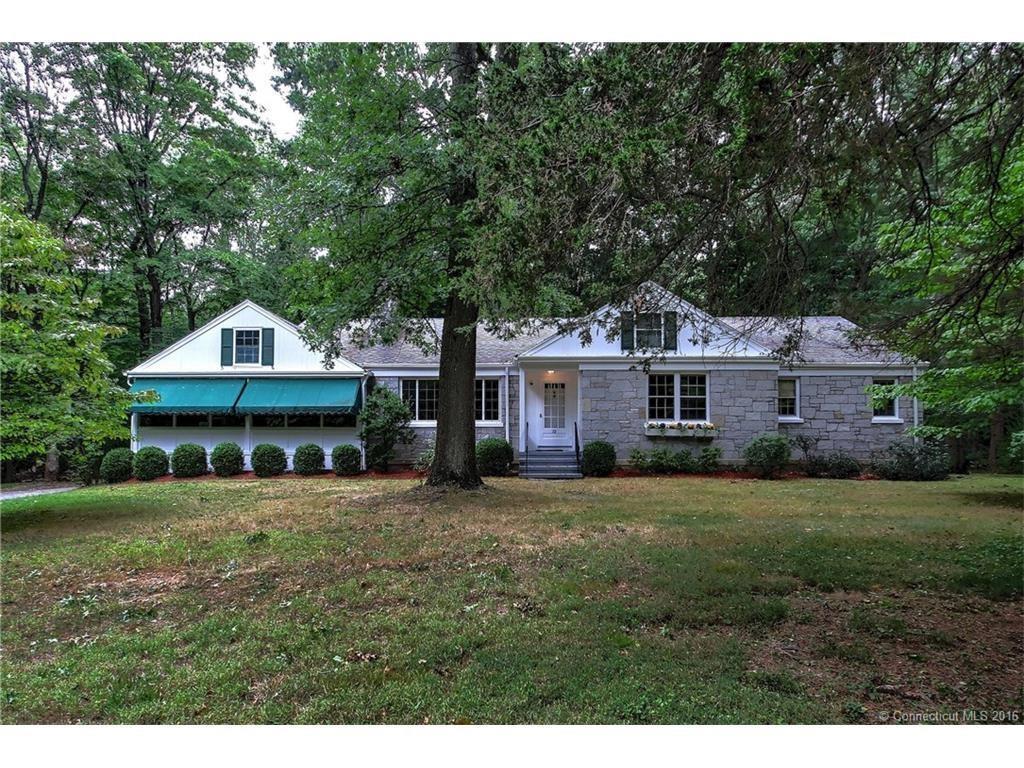 Property Photo:  