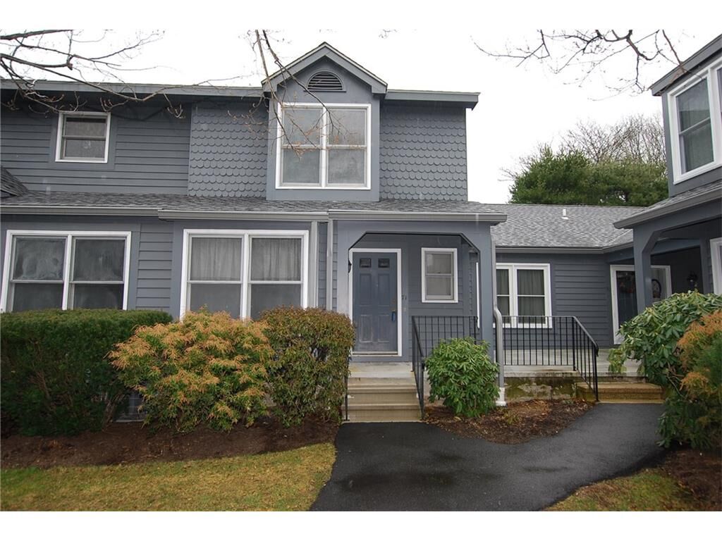 Property Photo: 71 Fawn Ridge Lane 71 CT 06851