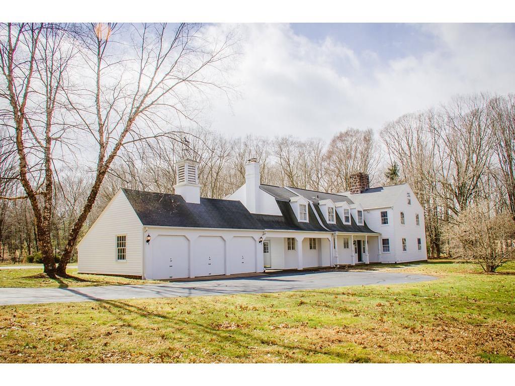 Property Photo:  40 Brookhills Road  CT 06405 