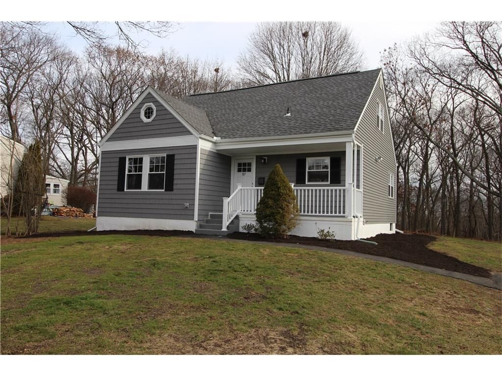 Property Photo:  87 Richmond Avenue  CT 06516 