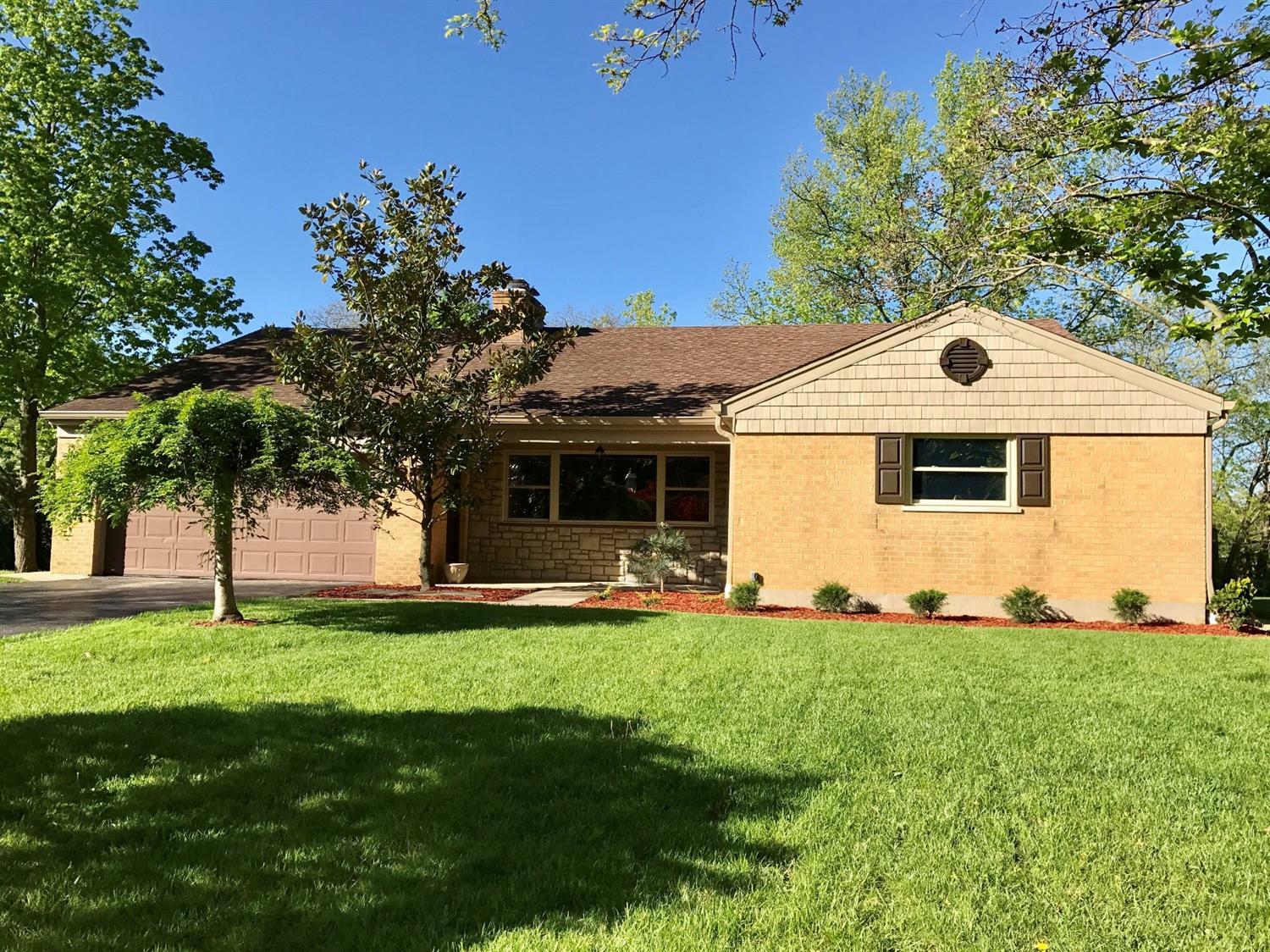 Property Photo: 963 Delight Drive OH 45238
