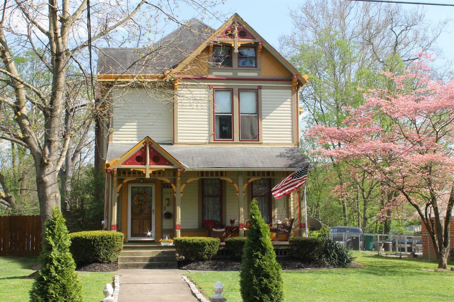 Property Photo: 206 Twain Avenue OH 45233