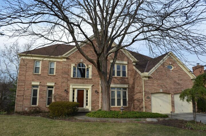 4039 Clifton Ridge Drive  Cincinnati OH 45220 photo