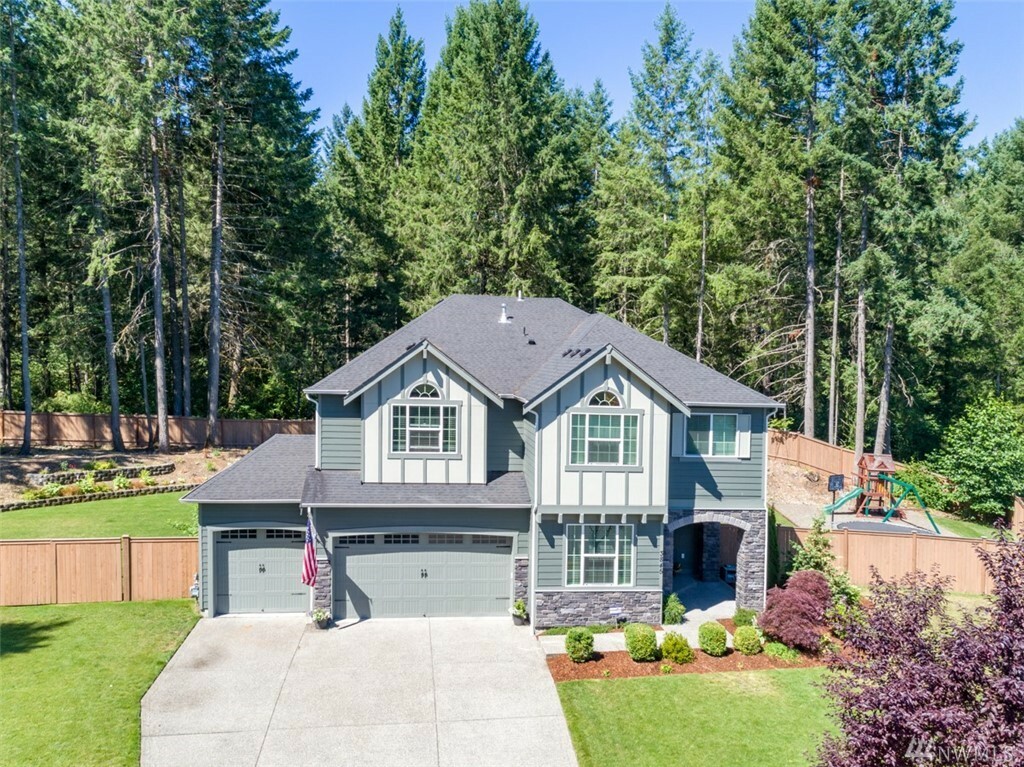 Property Photo:  3845 Lanier Court SE  WA 98503 