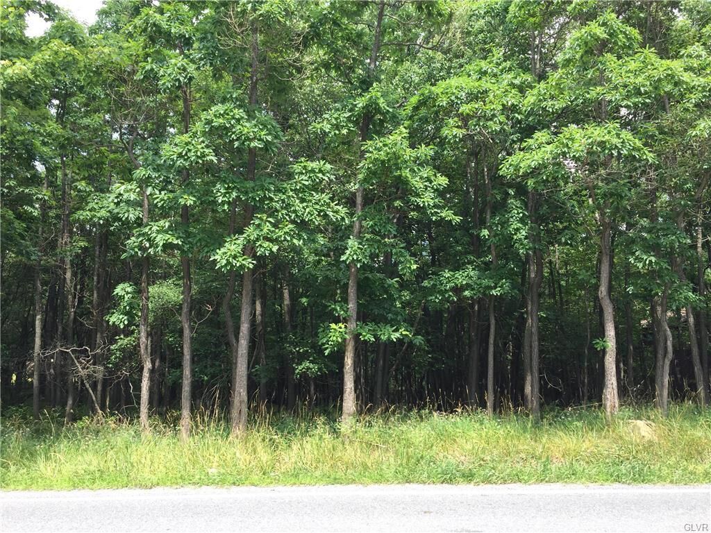 Property Photo: Sullivan Trail 664 PA 18334