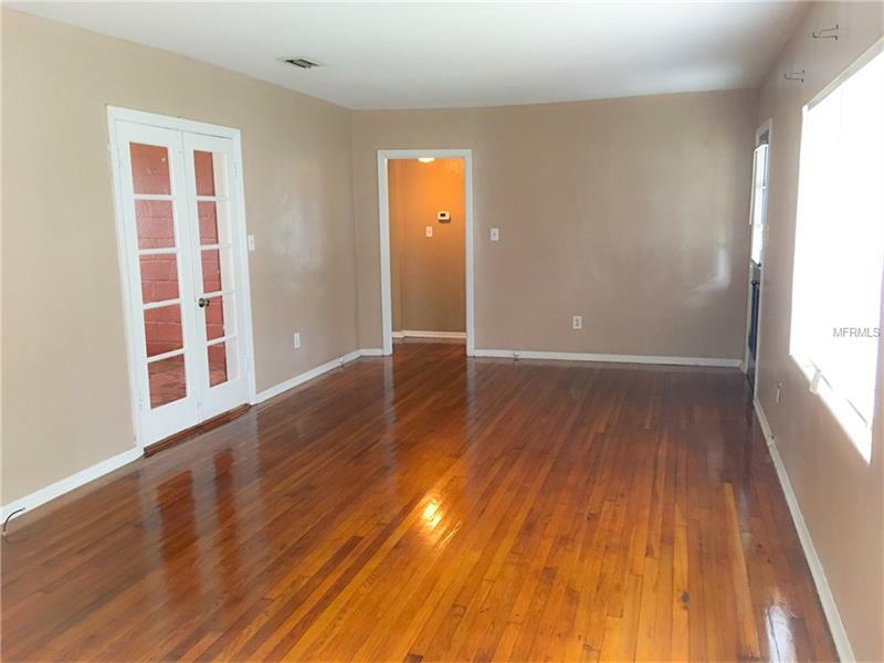 Property Photo:  826 Demington Street  FL 33803 