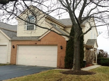 Property Photo: 66 King Drive IL 60107