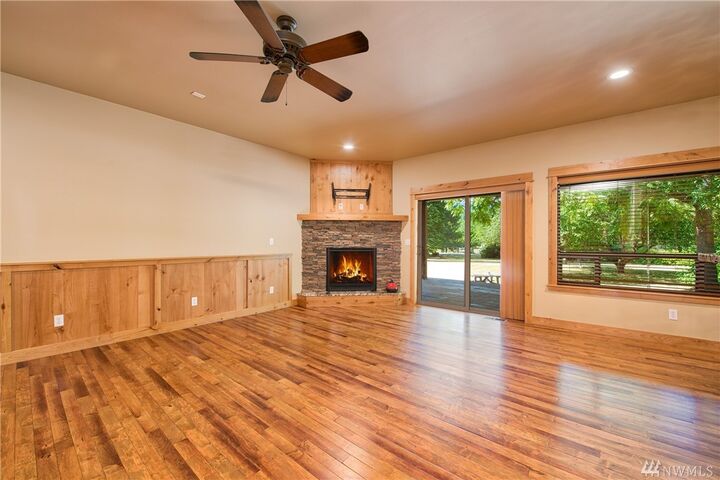 Property Photo: 37961 Theo Lane WA 98237