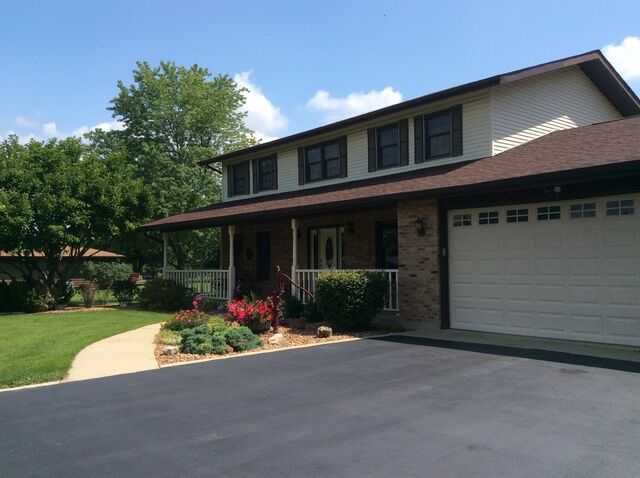 Property Photo: 2640 Oak Rail Drive IL 60451