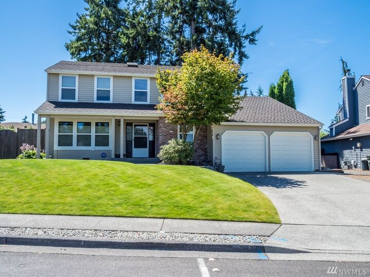 Property Photo:  18712 Blue Ridge Dr  WA 98037 