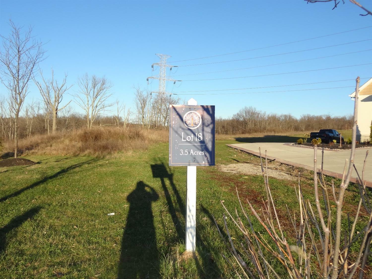 Property Photo: 8886 Walnut Ridge OH 45069